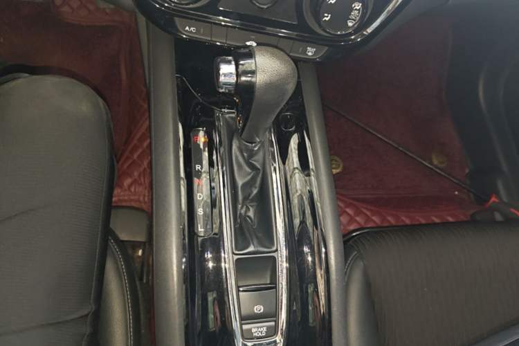 Used Honda Vezel 2020 1.5L CVT Pioneer Edition Gear Lever