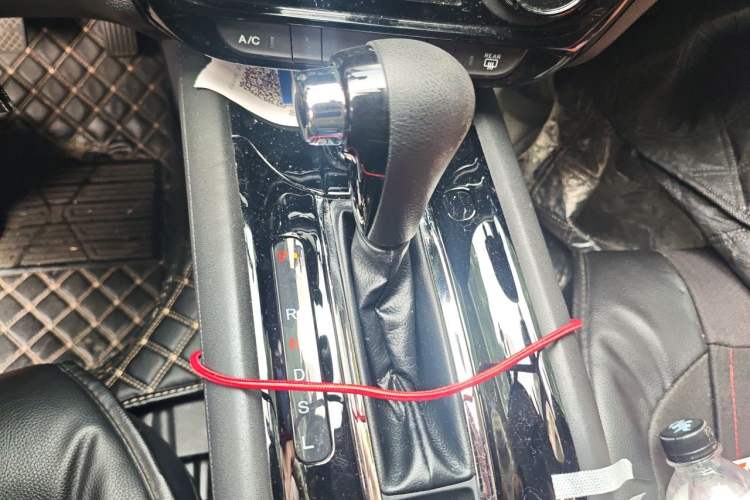 Used Honda Vezel 2020 1.5L CVT Pioneer Edition Gear Lever