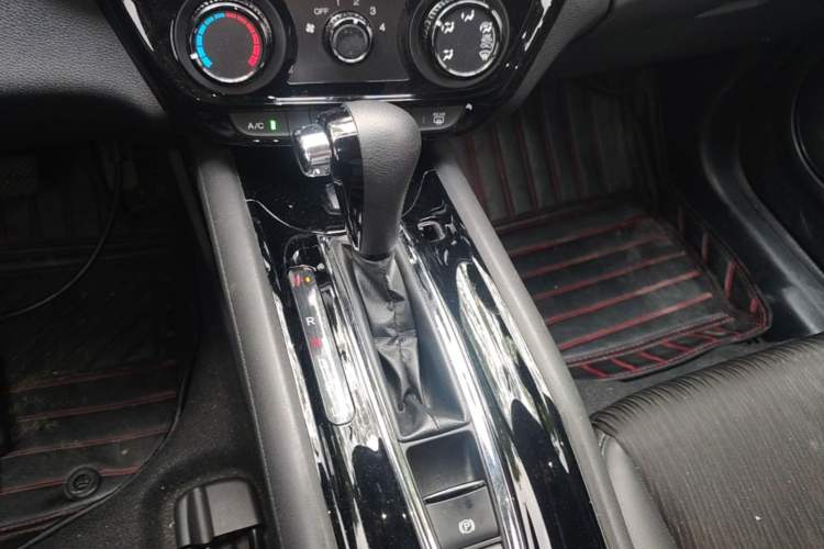 Used Honda Vezel 2020 1.5L CVT Pioneer Edition Gear Lever