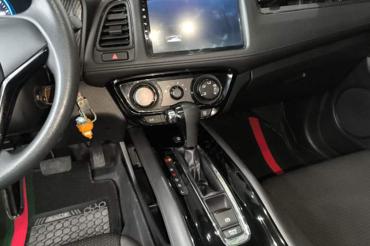 Used Honda Vezel 2020 1.5L CVT Elite Edition Gear Lever
