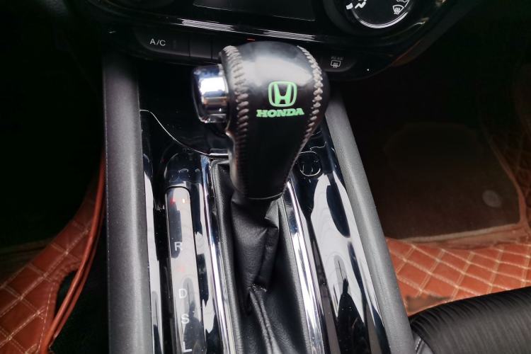 Used Honda Vezel 2020 1.5L CVT Pioneer Edition Gear Lever