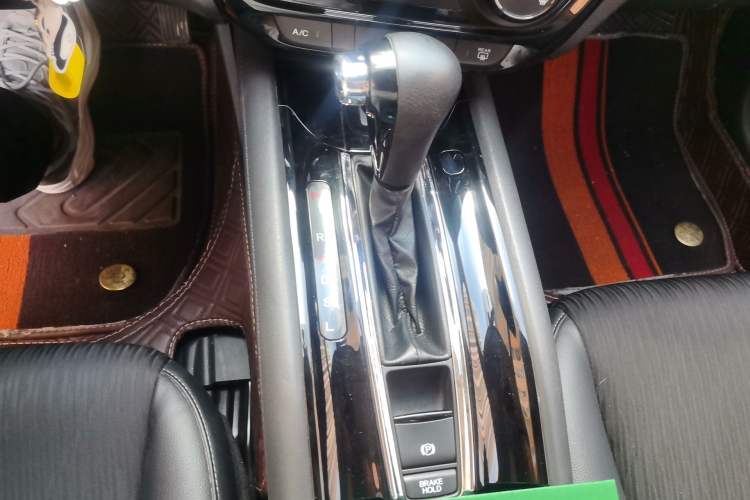 Used Honda Vezel 2020 1.5L CVT Pioneer Edition Gear Lever