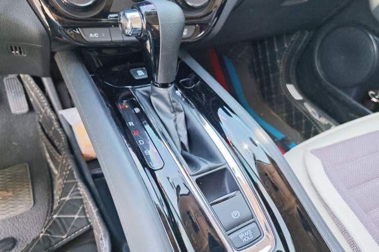 Used Honda Vezel 2020 1.5L CVT Pioneer Edition Gear Lever