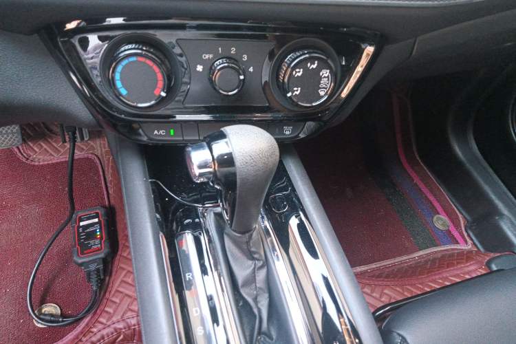 Used Honda Vezel 2020 1.5L CVT Pioneer Edition Gear Lever