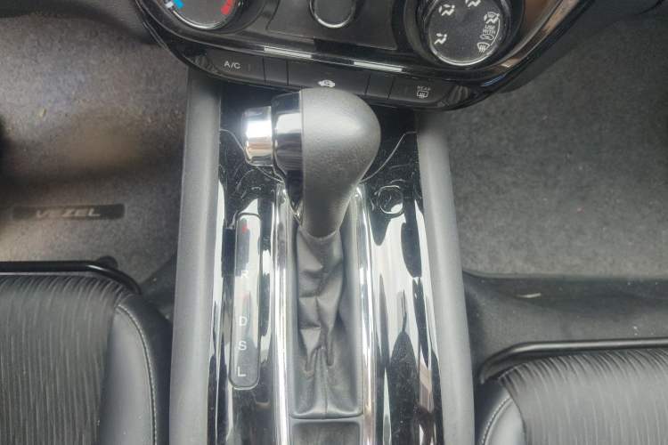 Used Honda Vezel 2020 1.5L CVT Pioneer Edition Gear Lever