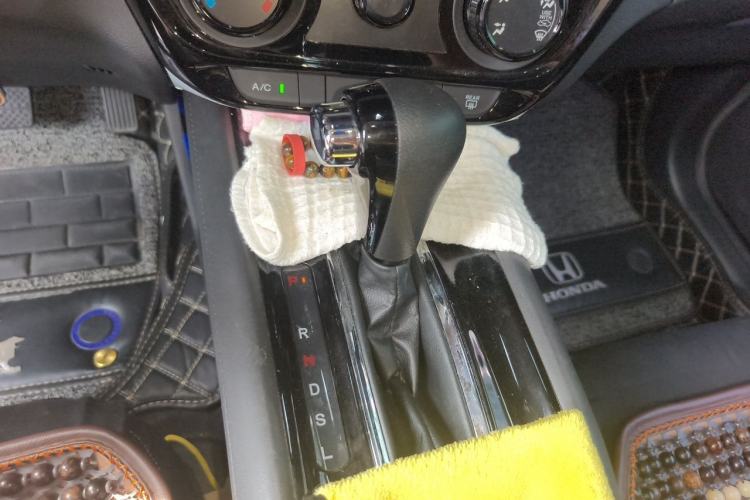 Used Honda Vezel 2020 1.5L CVT Pioneer Edition Gear Lever