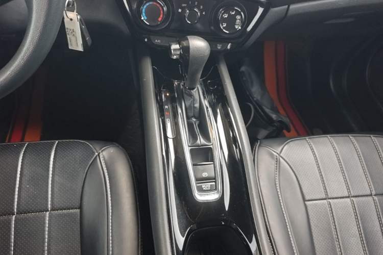 Used Honda Vezel 2020 1.5L CVT Pioneer Edition Gear Lever