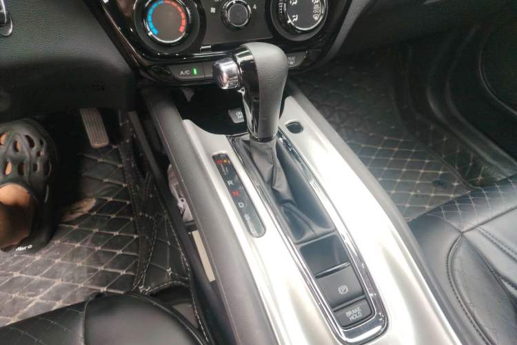 Used Honda Vezel 2020 1.5L CVT Pioneer Edition Gear Lever