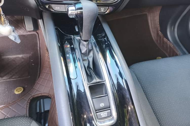 Used Honda Vezel 2020 1.5L CVT Elite Edition Gear Lever
