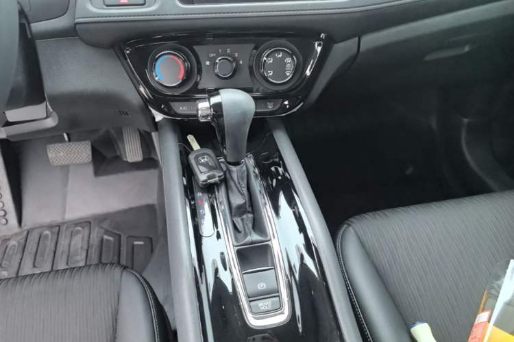 Used Honda Vezel 2020 1.5L CVT Pioneer Edition Gear Lever