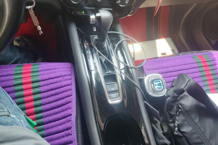 Used Honda Vezel 2020 1.5L CVT Pioneer Edition Gear Lever