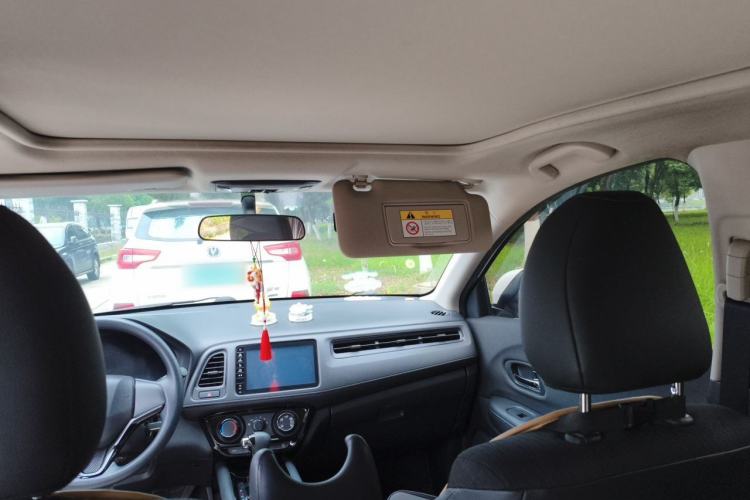 Used Honda Vezel 2020 1.5L CVT Pioneer Edition Headliner