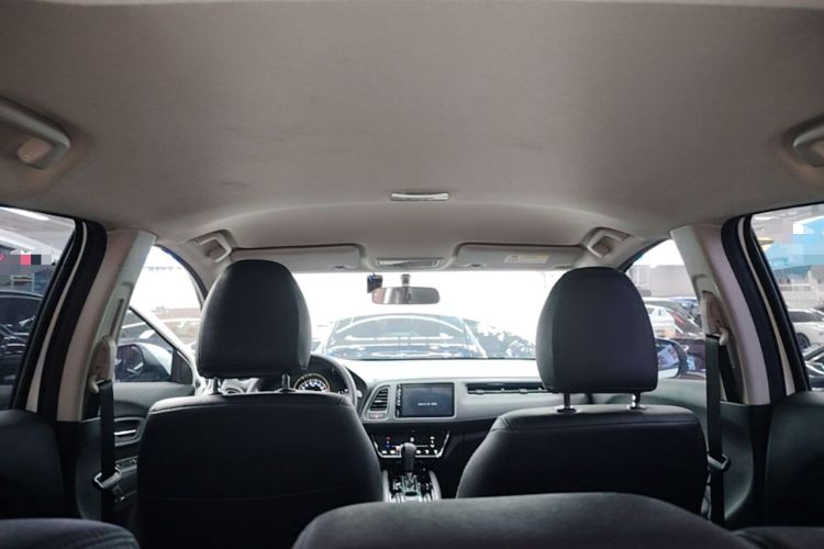 Used Honda Vezel 2020 220 TURBO CVT Elite Edition Headliner