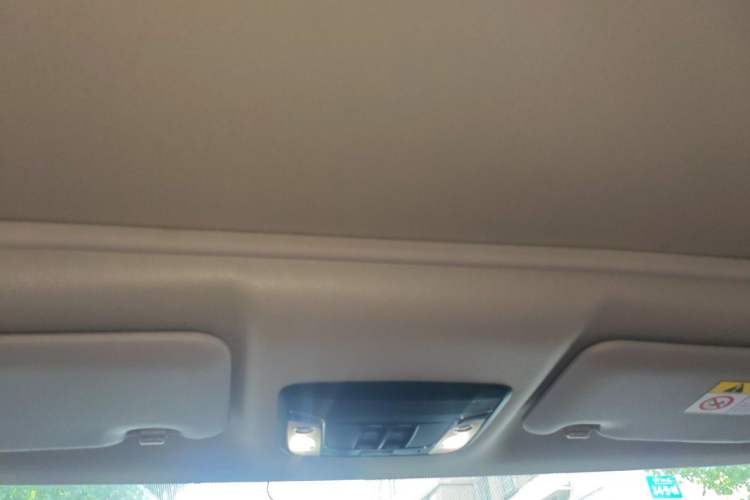 Used Honda Vezel 2020 1.5L CVT Elite Edition Headliner