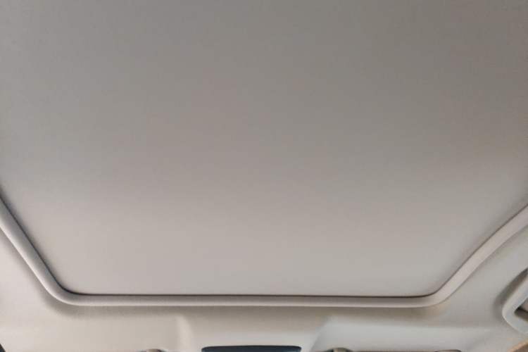 Used Honda Vezel 2020 1.5L CVT Luxury Edition Headliner