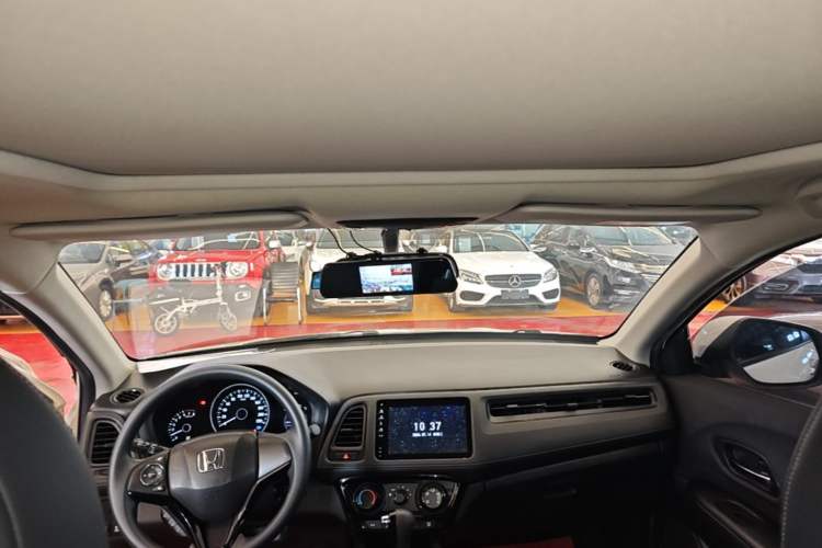 Used Honda Vezel 2020 1.5L CVT Pioneer Edition Headliner