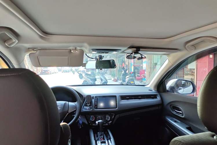 Used Honda Vezel 2020 1.5L CVT Pioneer Edition Headliner
