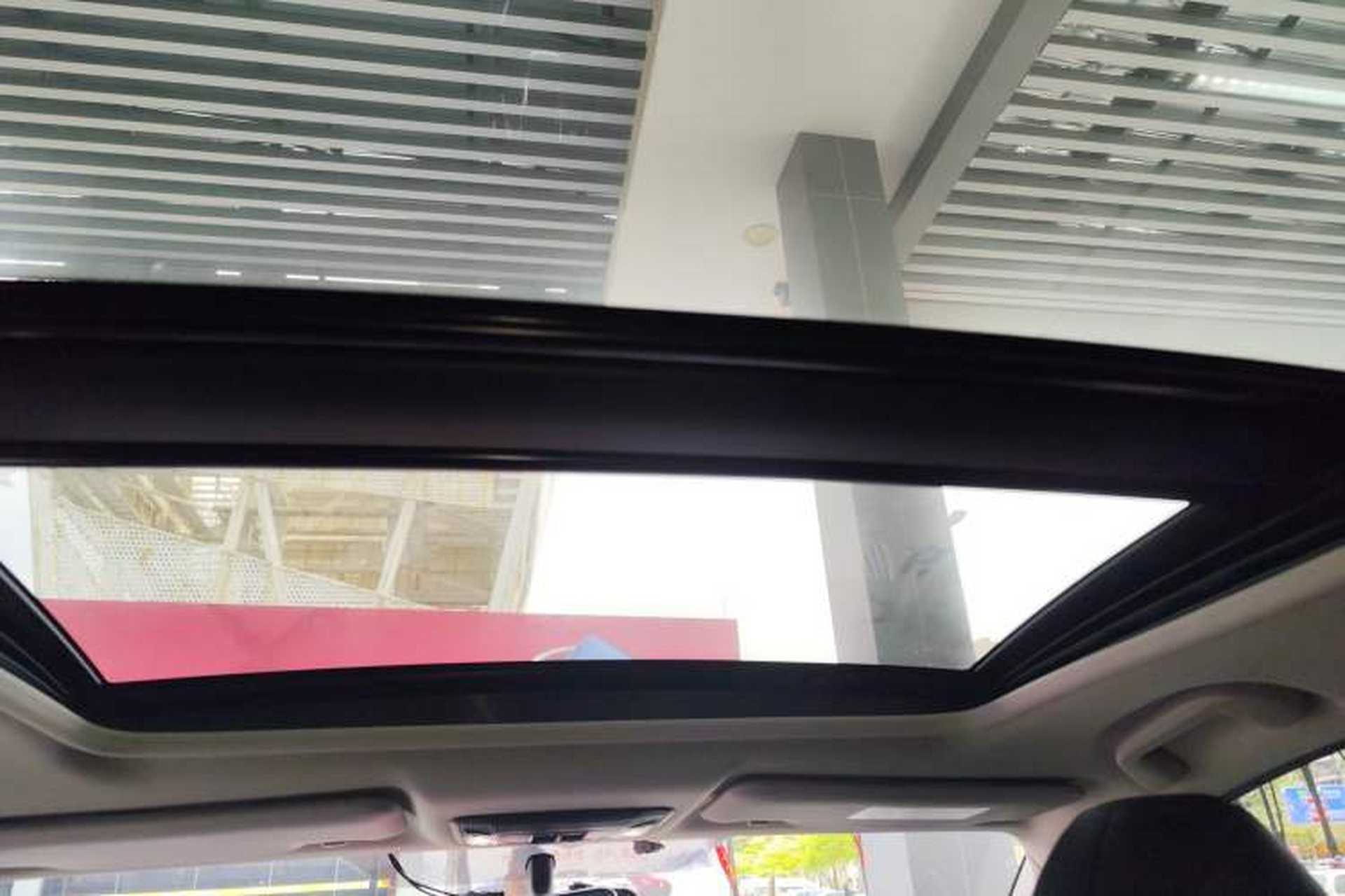 Used Honda Vezel 2020 1.5L CVT Pioneer Edition Headliner