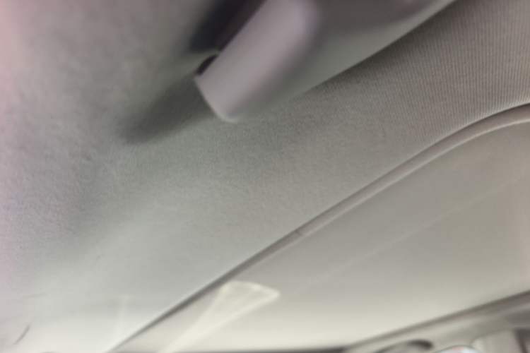 Used Honda Vezel 2020 1.5L CVT Pioneer Edition Headliner