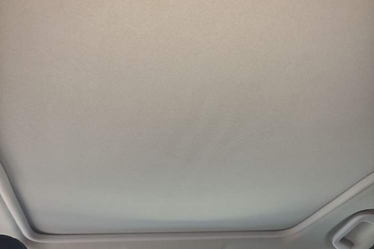 Used Honda Vezel 2020 1.5L CVT Pioneer Edition Headliner