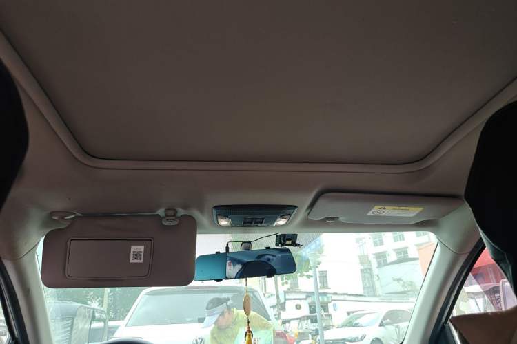 Used Honda Vezel 2020 1.5L CVT Pioneer Edition Headliner