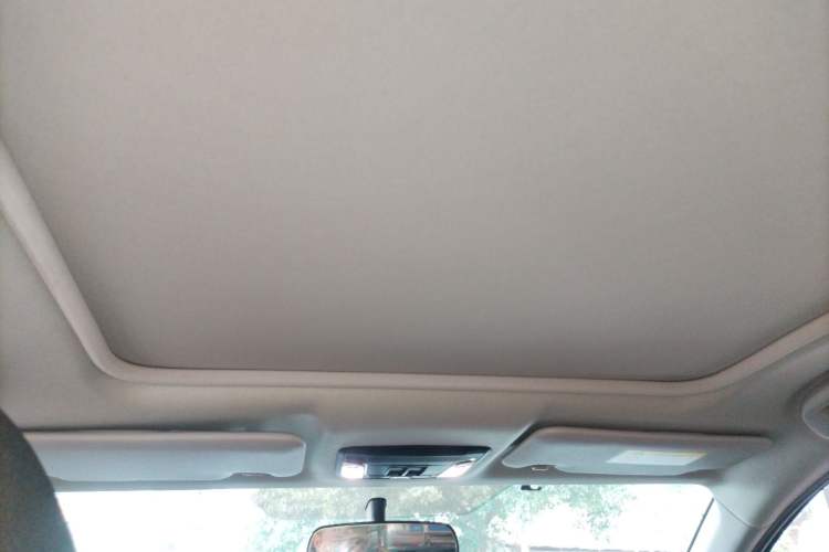 Used Honda Vezel 2020 1.5L CVT Elite Edition Headliner