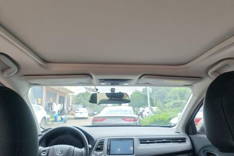 Used Honda Vezel 2020 1.5L CVT Pioneer Edition Headliner