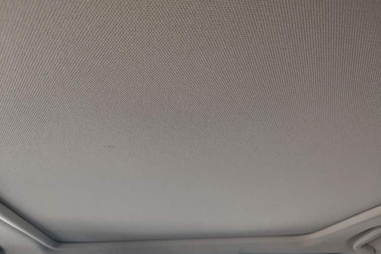 Used Honda Vezel 2020 1.5L CVT Luxury Edition Headliner