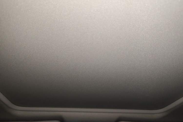 Used Honda Vezel 2020 1.5L CVT Luxury Edition Headliner