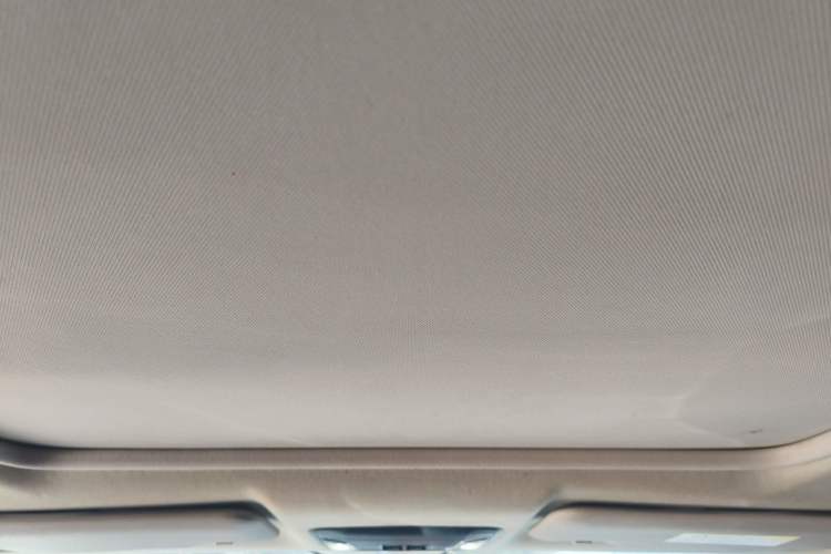 Used Honda Vezel 2020 1.5L CVT Pioneer Edition Headliner