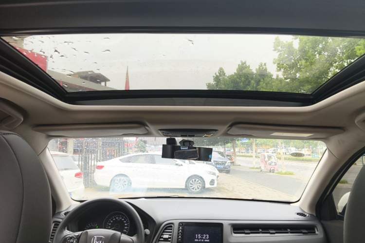 Used Honda Vezel 2020 1.5L CVT Pioneer Edition Headliner