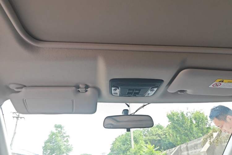 Used Honda Vezel 2020 1.5L CVT Pioneer Edition Headliner