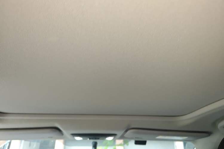 Used Honda Vezel 2020 1.5L CVT Pioneer Edition Headliner