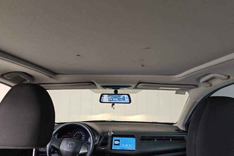 Used Honda Vezel 2020 1.5L CVT Elite Edition Headliner