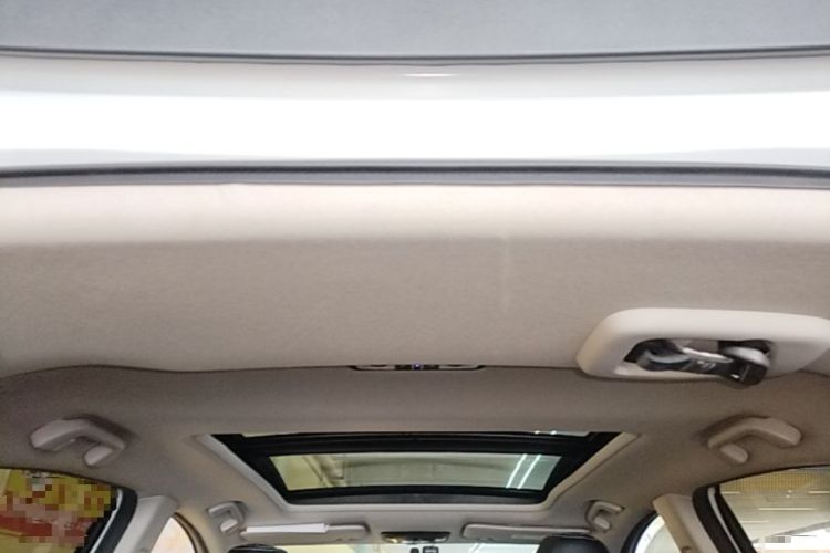 Used Honda Vezel 2020 1.5L CVT Elite Edition Headliner