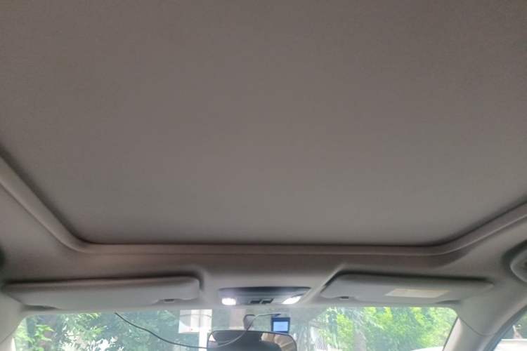 Used Honda Vezel 2020 1.5L CVT Pioneer Edition Headliner