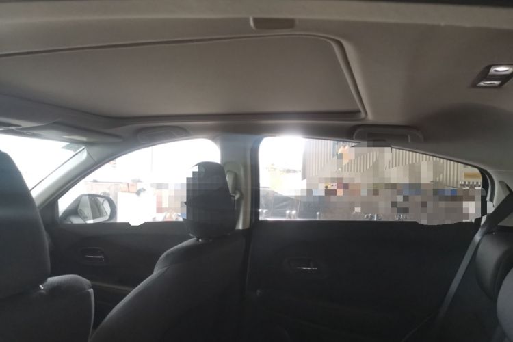 Used Honda Vezel 2020 1.5L CVT Elite Edition Headliner