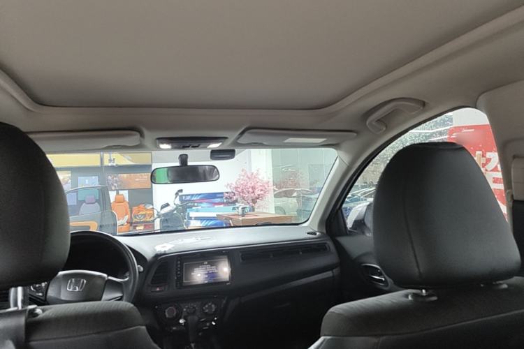Used Honda Vezel 2020 1.5L CVT Pioneer Edition Headliner