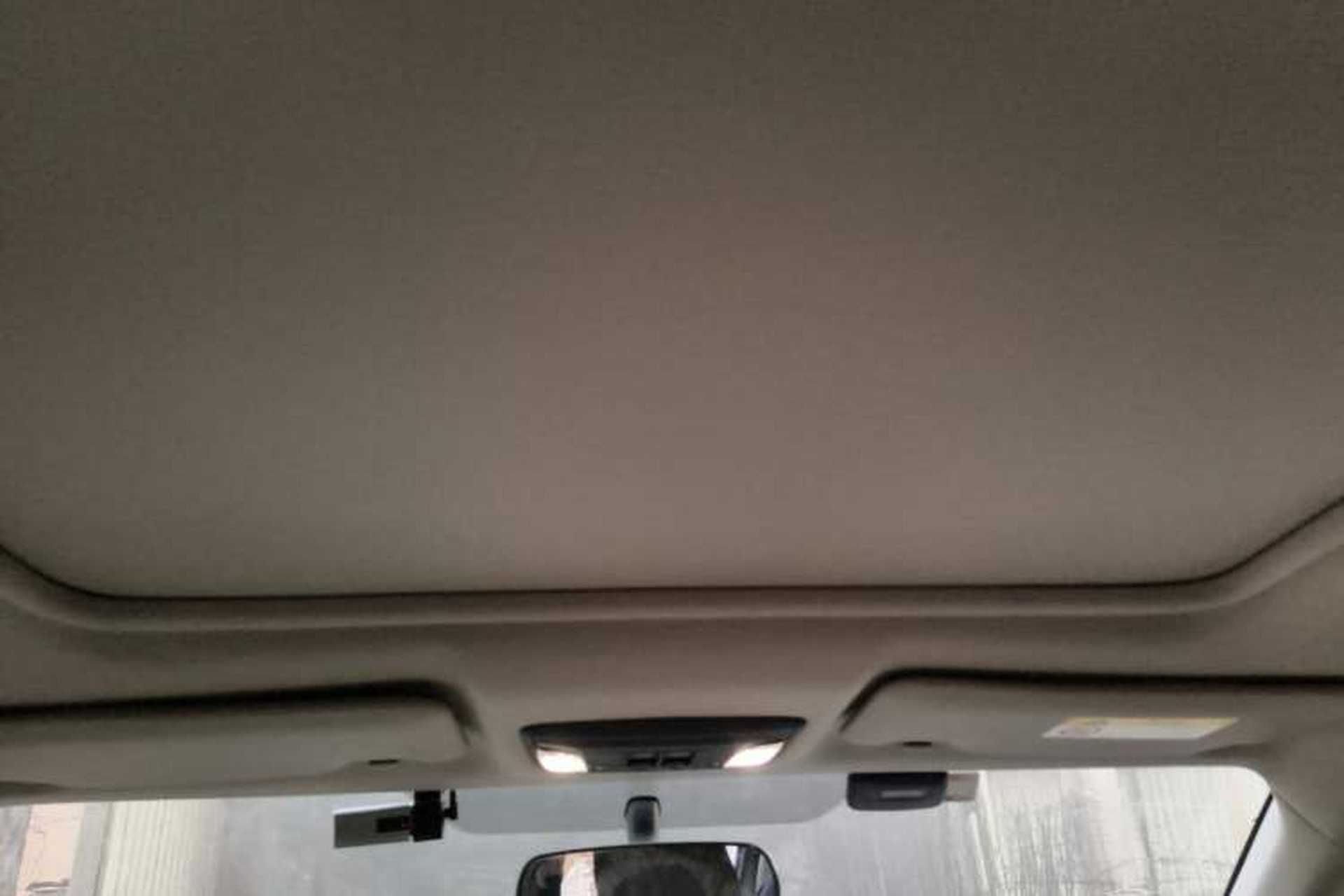Used Honda Vezel 2020 1.5L CVT Pioneer Edition Headliner