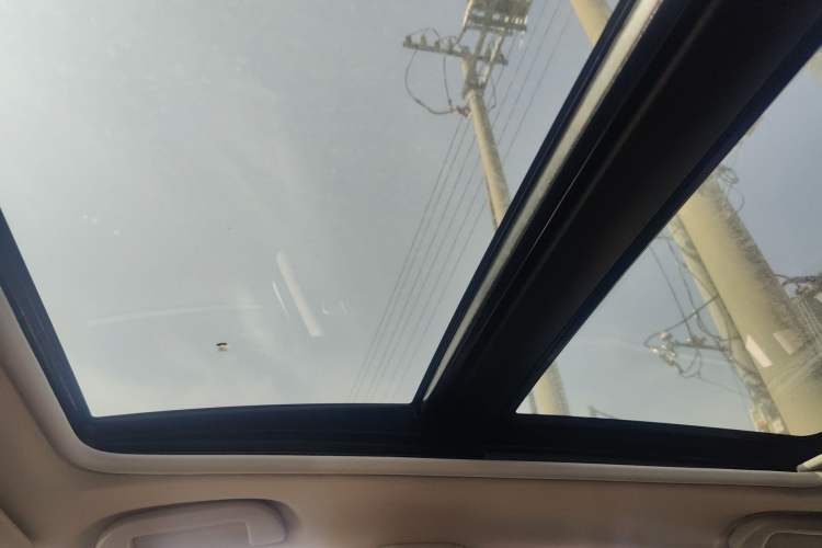 Used Honda Vezel 2020 1.5L CVT Elite Edition Headliner