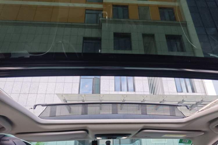 Used Honda Vezel 2020 1.5L CVT Pioneer Edition Headliner