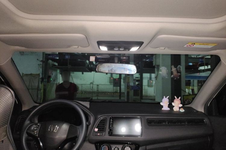 Used Honda Vezel 2020 1.5L CVT Pioneer Edition Headliner