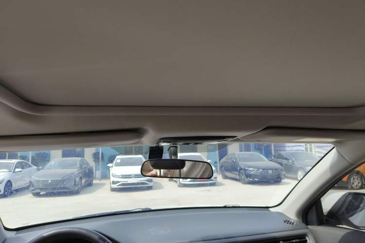 Used Honda Vezel 2020 1.5L CVT Pioneer Edition Headliner