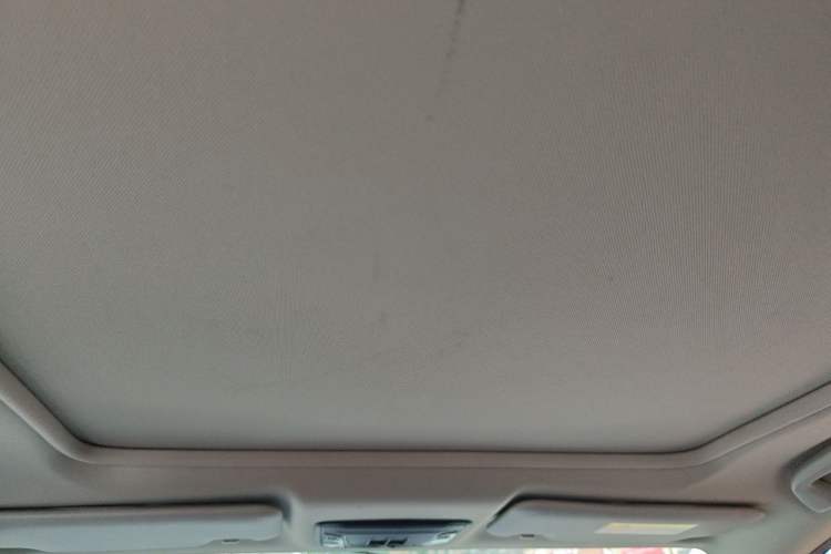 Used Honda Vezel 2020 1.5L CVT Elite Edition Headliner