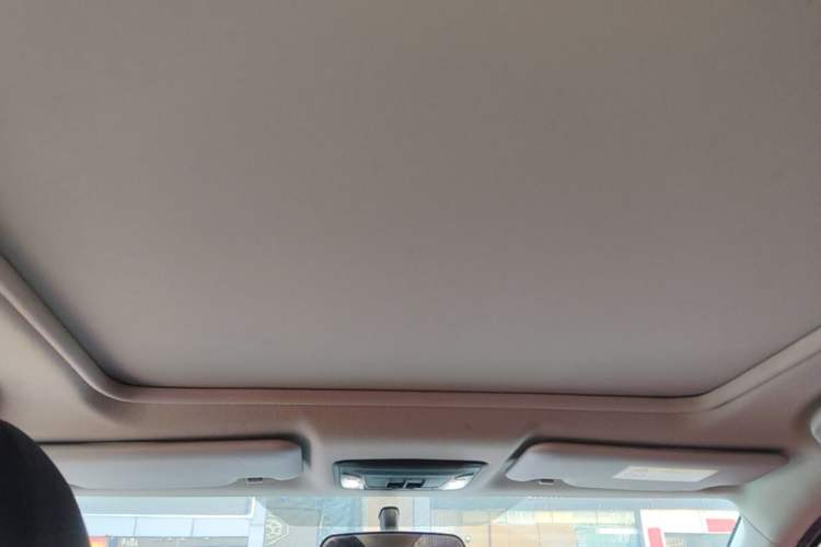 Used Honda Vezel 2020 1.5L CVT Pioneer Edition Headliner