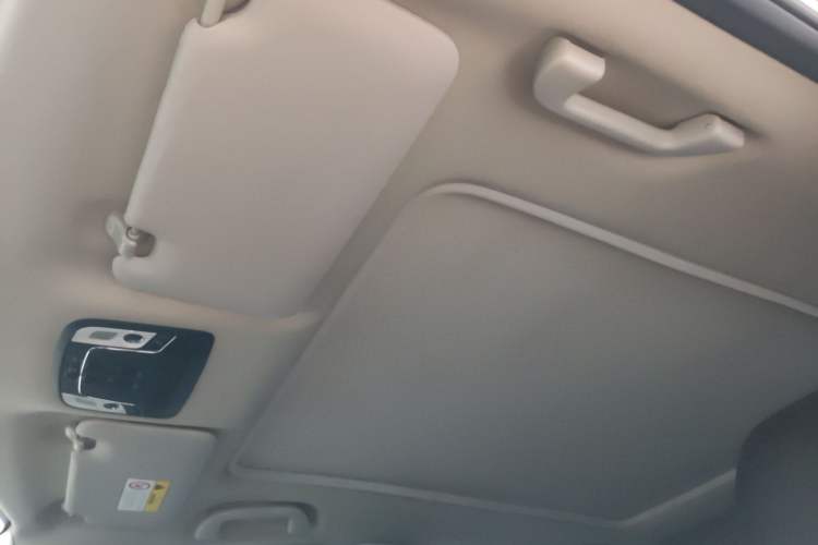 Used Honda Vezel 2020 1.5L CVT Elite Edition Headliner