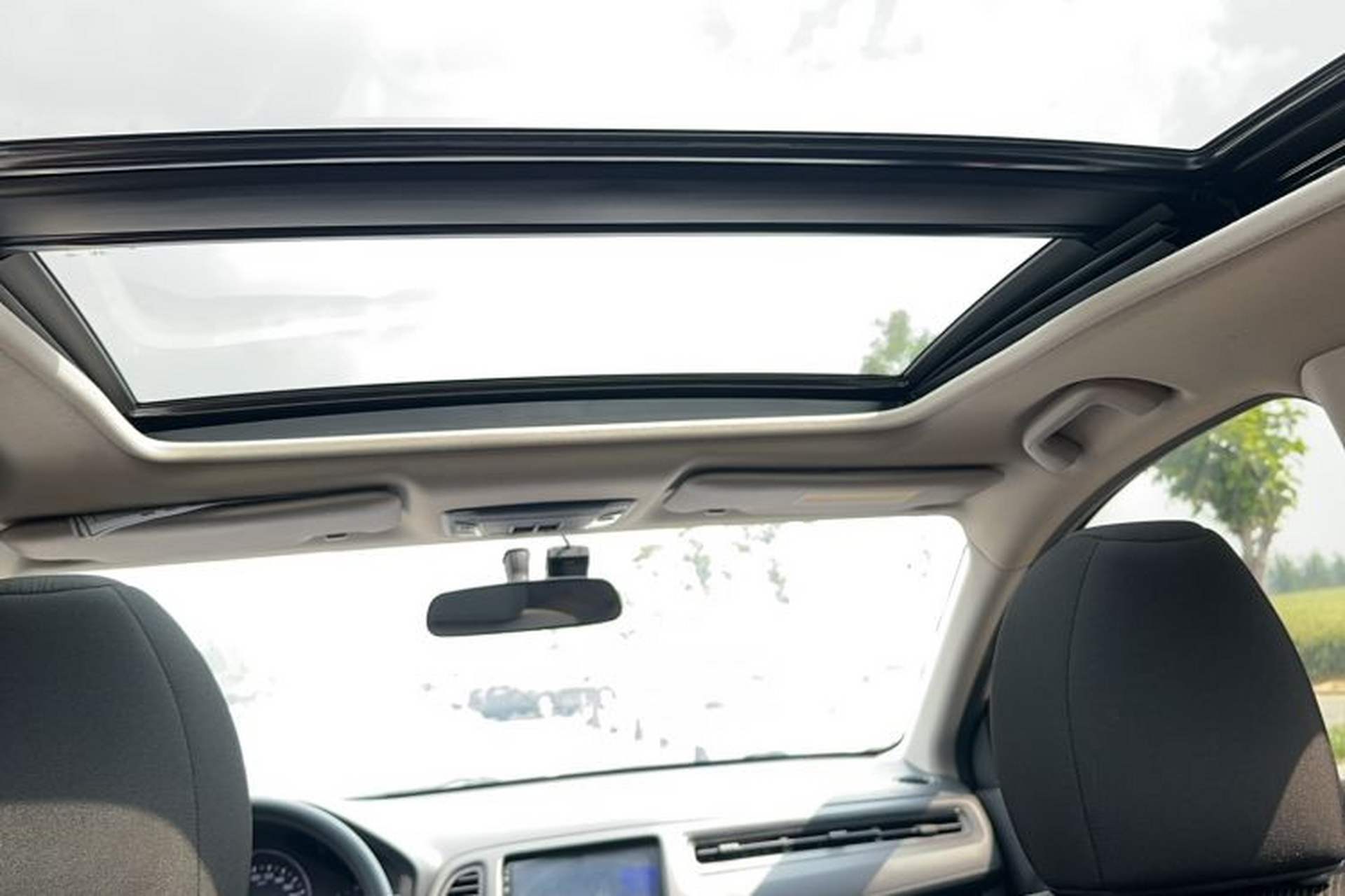 Used Honda Vezel 2020 1.5L CVT Elite Edition Headliner