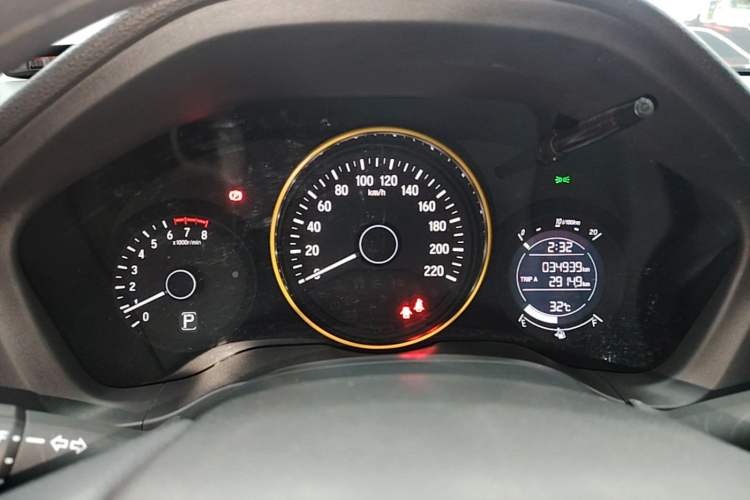 Used Honda Vezel 2020 220 TURBO CVT Elite Edition Instrument Cluster