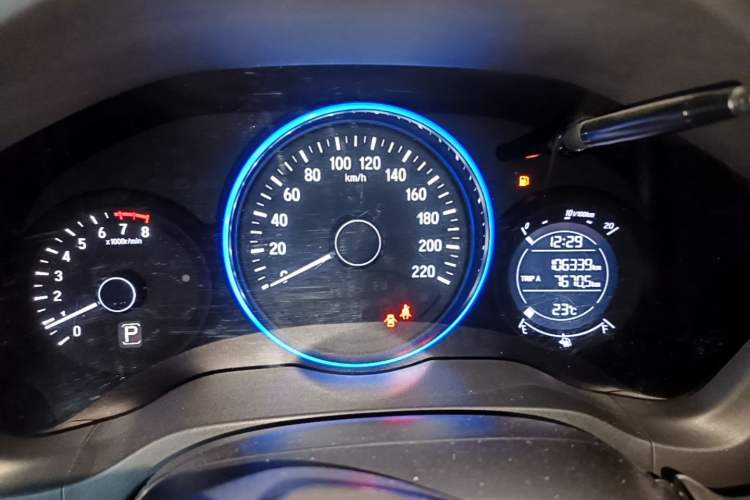 Used Honda Vezel 2020 1.5L CVT Luxury Edition Instrument Cluster