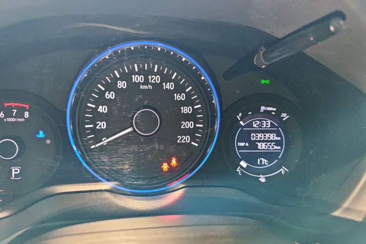 Used Honda Vezel 2020 220 TURBO CVT Elite Edition Instrument Cluster